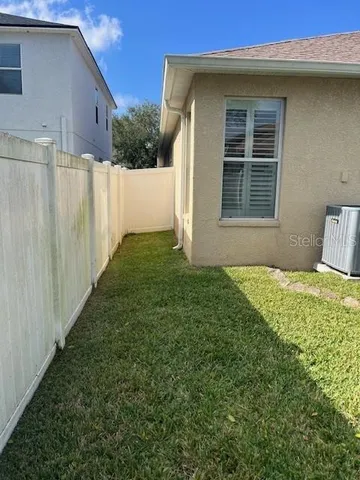 $399,000 | 211 Westchester Hills Lane, Valrico, FL 33594