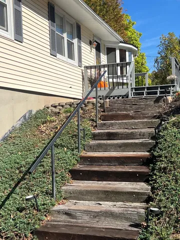 $339,000 | 91 Sunny Acres Road, Brattleboro, VT 05301