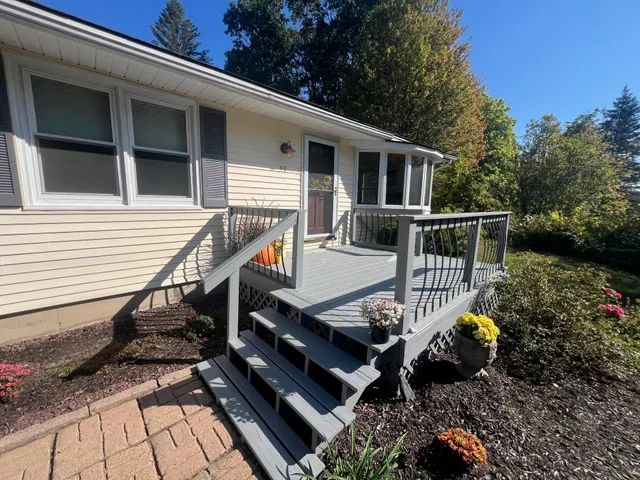 $339,000 | 91 Sunny Acres Road, Brattleboro, VT 05301