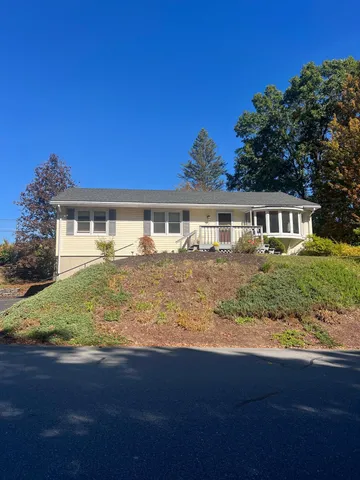 $339,000 | 91 Sunny Acres Road, Brattleboro, VT 05301