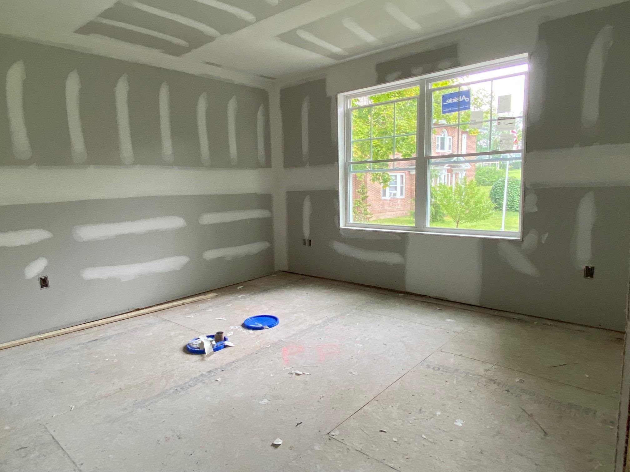 256 Main Street, Unit B Epping, NH 03042 - Photo 7 of 12