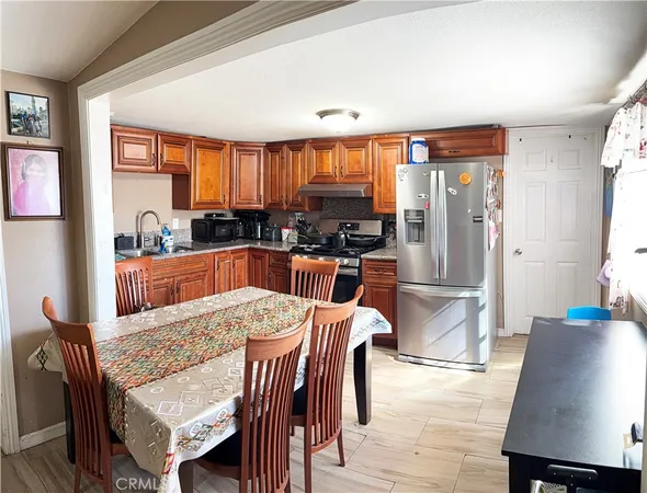 $735,000 | 3707 Vineland Avenue, Baldwin Park, CA 91706