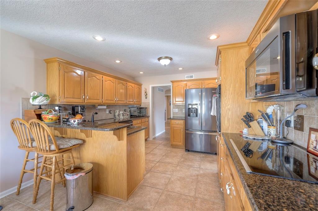 5118 Pelican Point Lee's Summit, MO 64082 - Photo 23 of 71