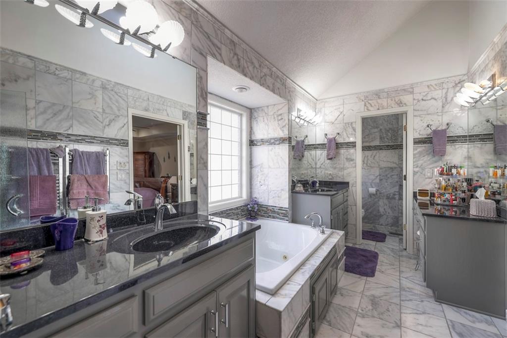 5118 Pelican Point Lee's Summit, MO 64082 - Photo 31 of 71