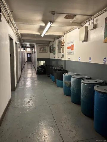 $183,000 | 2190 Boston Road, Unit 2J | Pelham Parkway