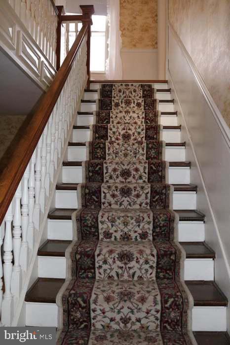 627 Hammonds Mill Road Hedgesville, WV 25427 - Photo 11 of 19