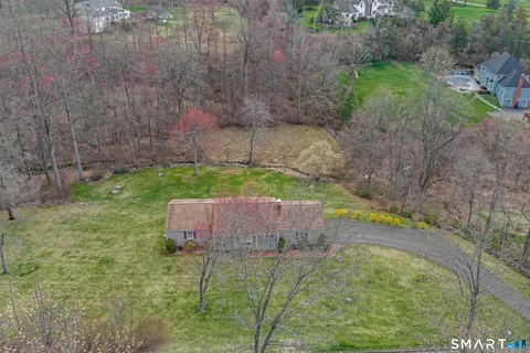 $535,000 | 31 Tower Road, Brookfield, CT 06804