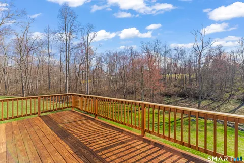 $535,000 | 31 Tower Road, Brookfield, CT 06804