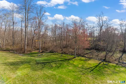 $535,000 | 31 Tower Road, Brookfield, CT 06804