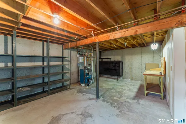 $535,000 | 31 Tower Road, Brookfield, CT 06804