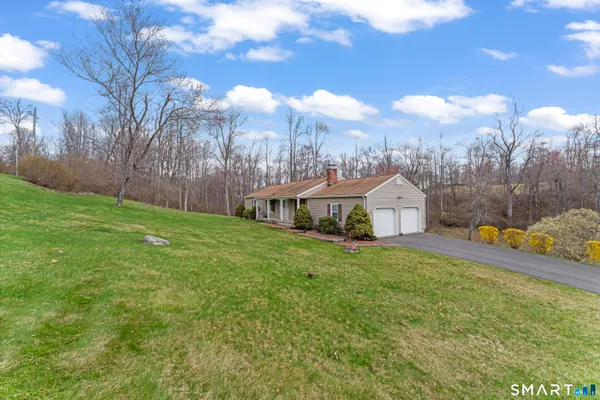 $535,000 | 31 Tower Road, Brookfield, CT 06804