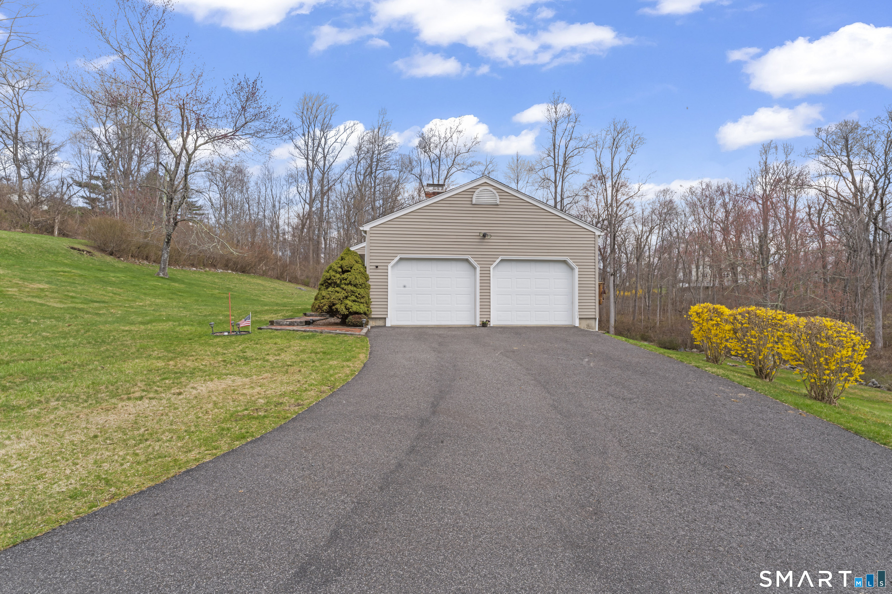 31 Tower Road Brookfield, CT 06804 - Photo 35 of 38