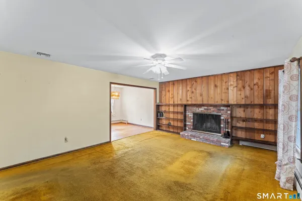 $535,000 | 31 Tower Road, Brookfield, CT 06804