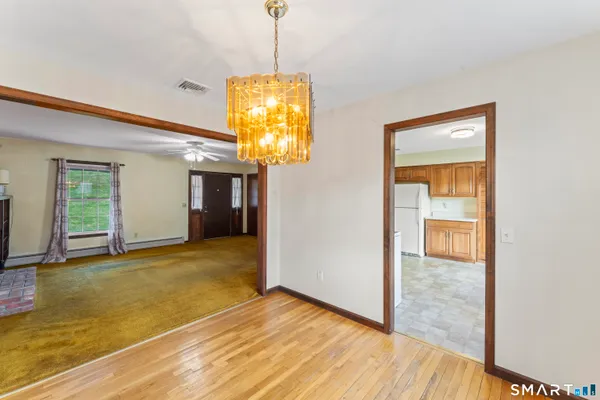 $535,000 | 31 Tower Road, Brookfield, CT 06804