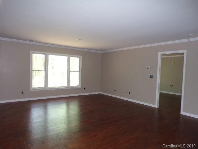 409 Fox Run Lane, Unit 15 Tryon, NC 28782 - Photo 14 of 23 Gallery Image 14