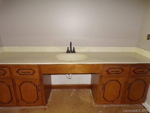 409 Fox Run Lane, Unit 15 Tryon, NC 28782 - Photo 4 of 23 Gallery Image 4