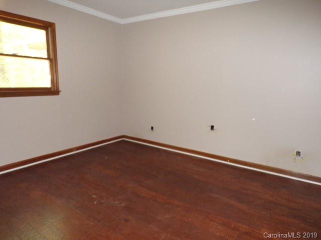409 Fox Run Lane, Unit 15 Tryon, NC 28782 - Photo 7 of 23 Gallery Image 7