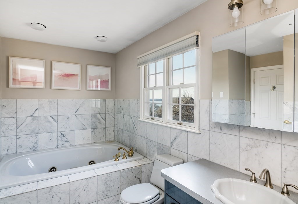 4 Bluff Road Hull, MA 02045 - Photo 17 of 23