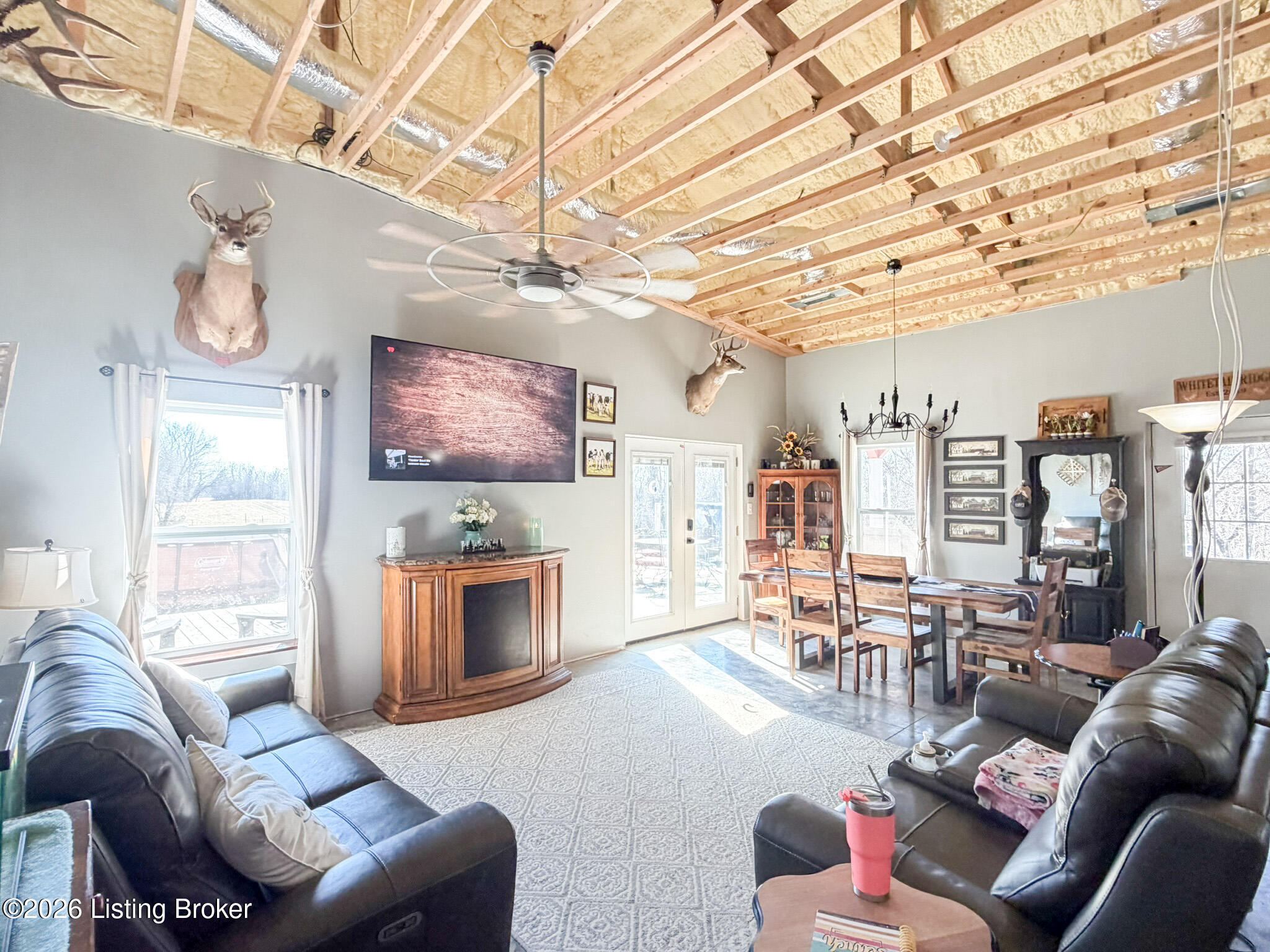 4338 Waddy Road Waddy, KY 40076 - Photo 5 of 39 Great Room