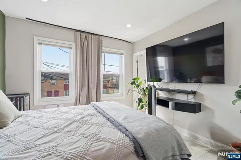 $445,000 | 87 Madison Avenue, Newark, NJ 07108