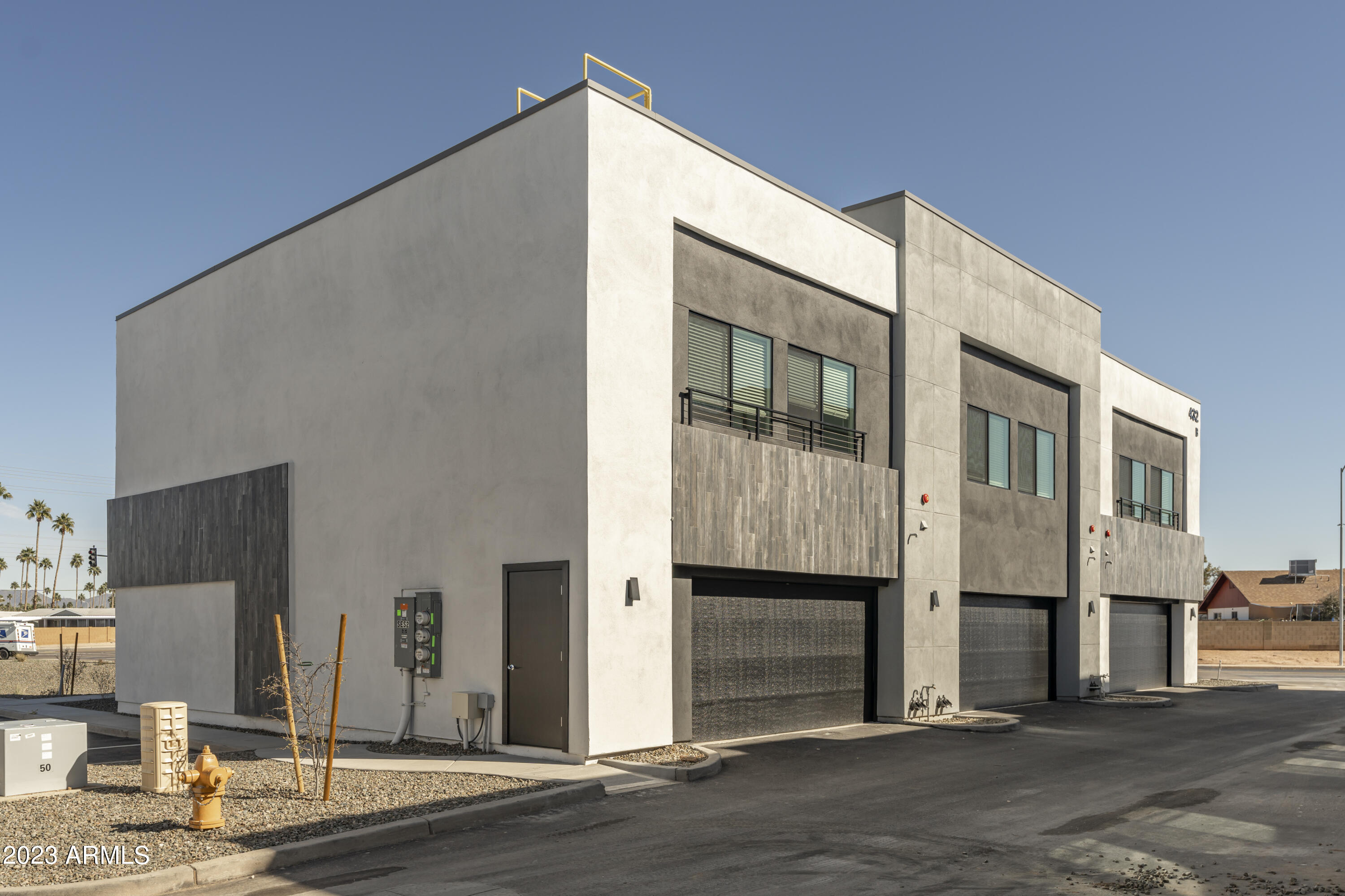 432 South 32nd Street, Unit 104 Mesa, AZ 85204 - Photo 70 of 75 a front view of a house with a entrance