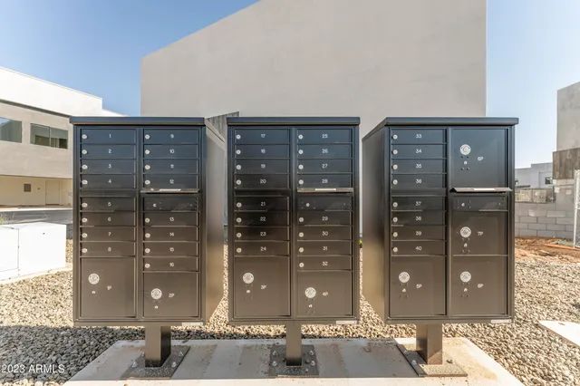 $2,595 | 432 South 32nd Street, Unit 104, Mesa, AZ 85204