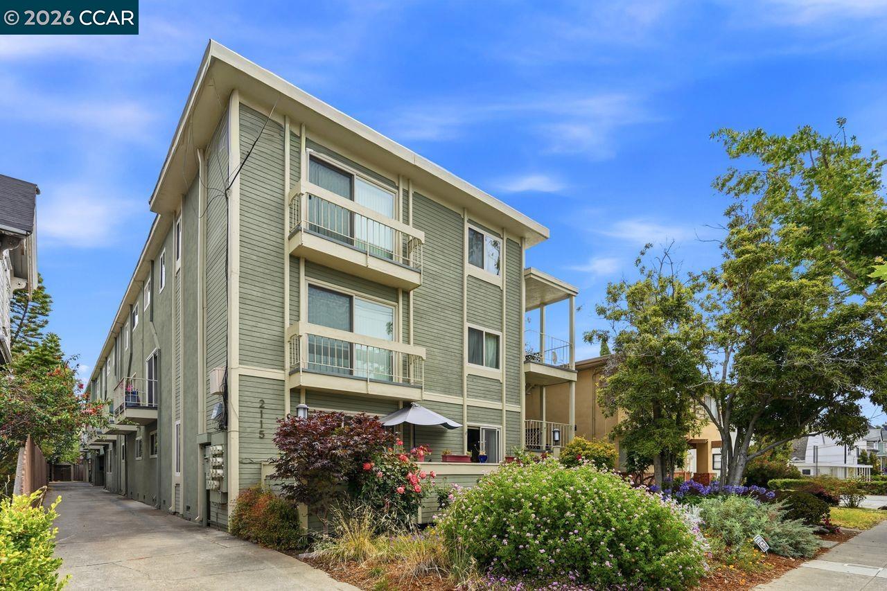 2115 Central, Unit 5 Alameda, CA 94501 - Photo 4 of 30