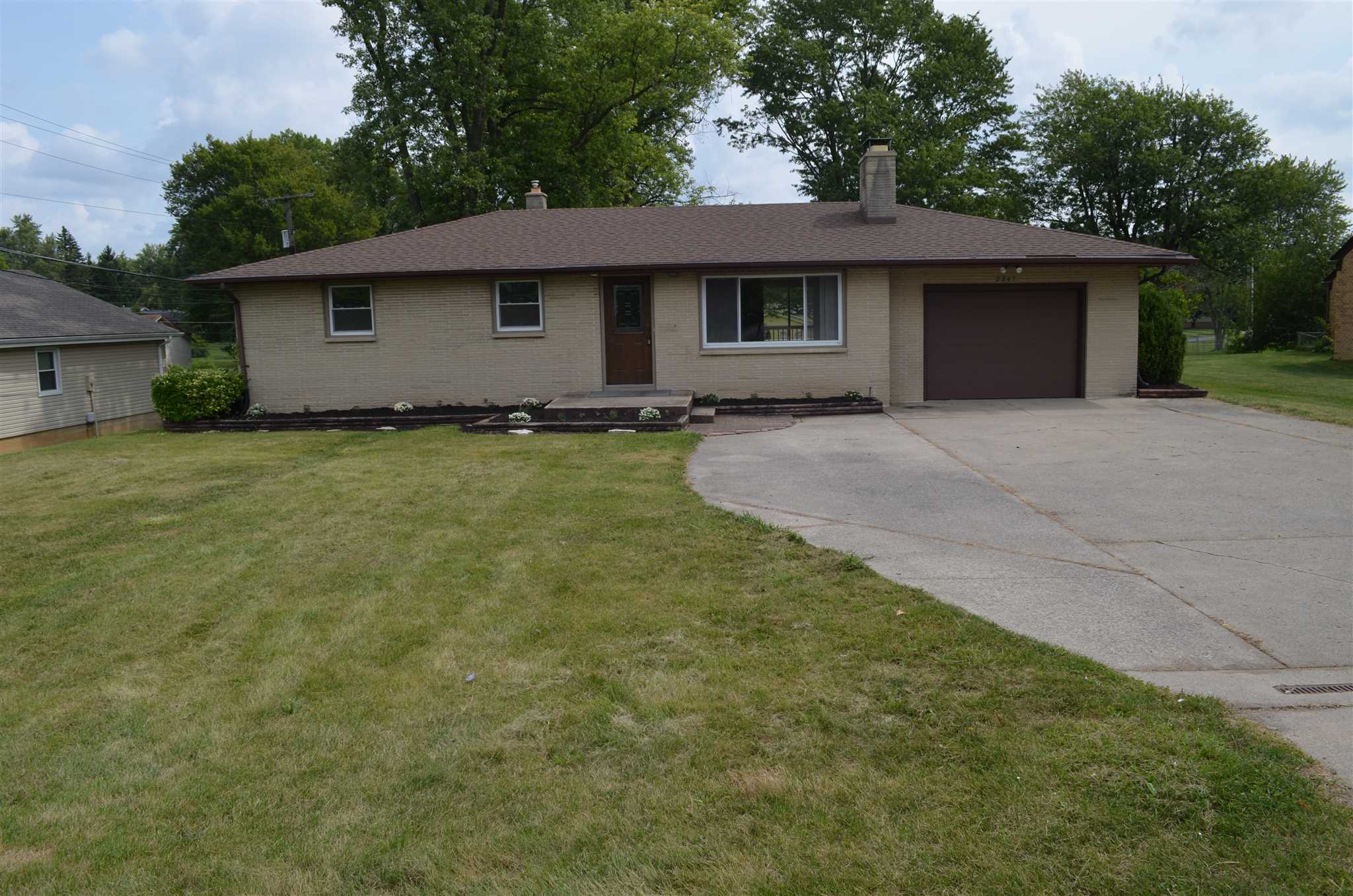 2347 Getz Road Fort Wayne, IN 46804 - Photo 1 of 21
