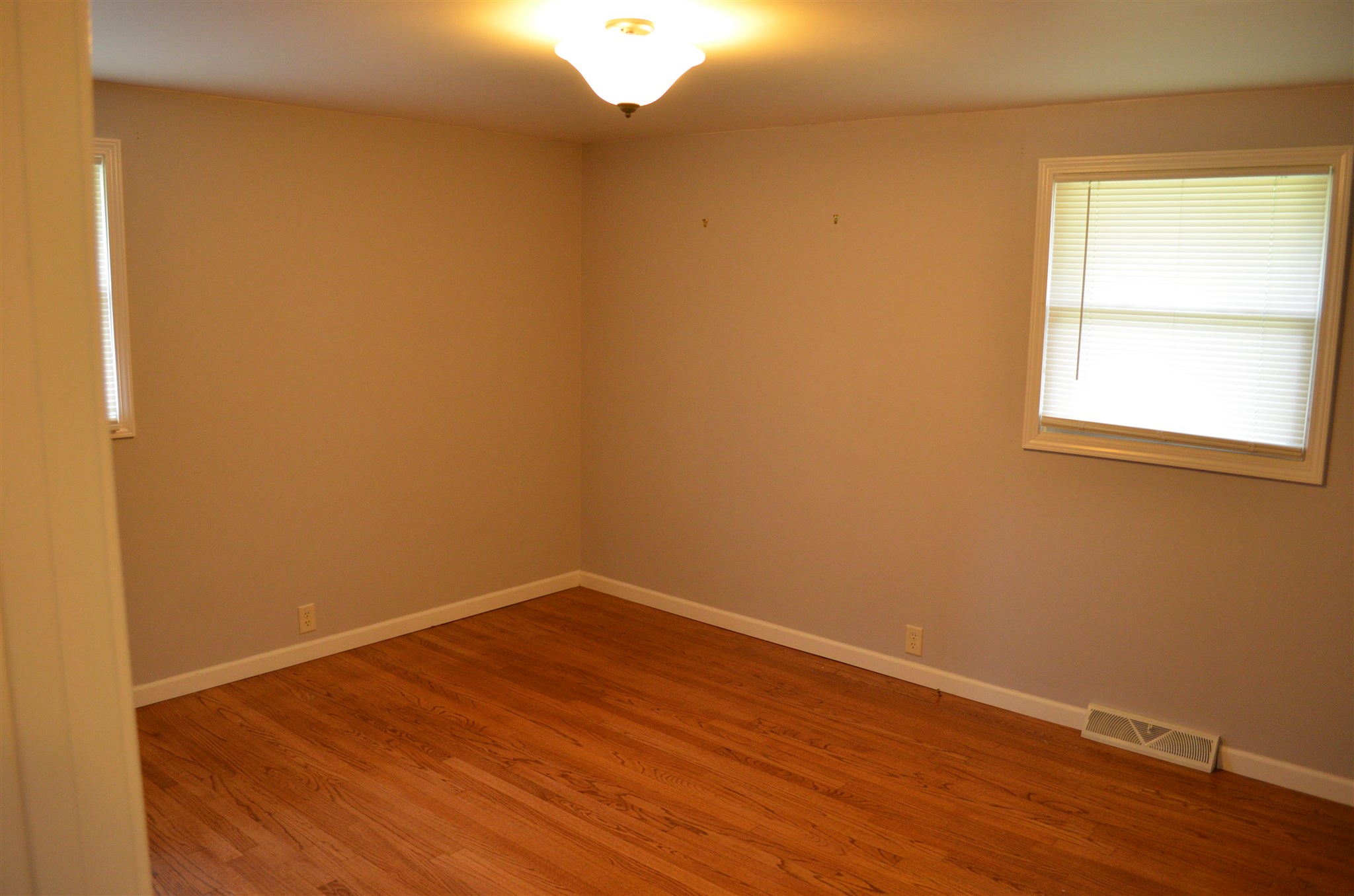 2347 Getz Road Fort Wayne, IN 46804 - Photo 10 of 21