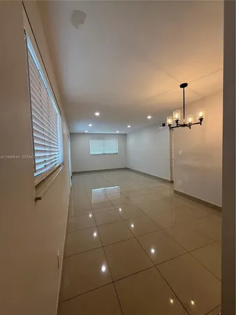 $2,250 | 100 Southeast 5th Avenue, Unit 1, Hallandale Beach, FL 33009