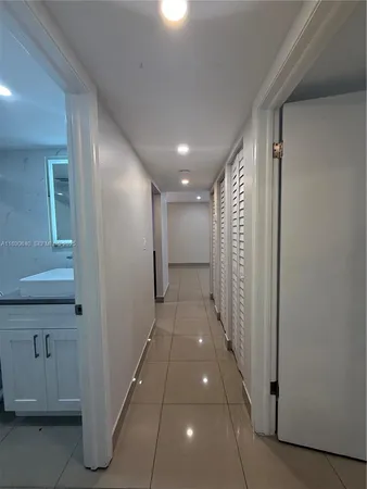 $2,250 | 100 Southeast 5th Avenue, Unit 1, Hallandale Beach, FL 33009
