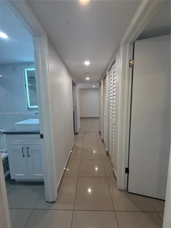 $2,250 | 100 Southeast 5th Avenue, Unit 1, Hallandale Beach, FL 33009