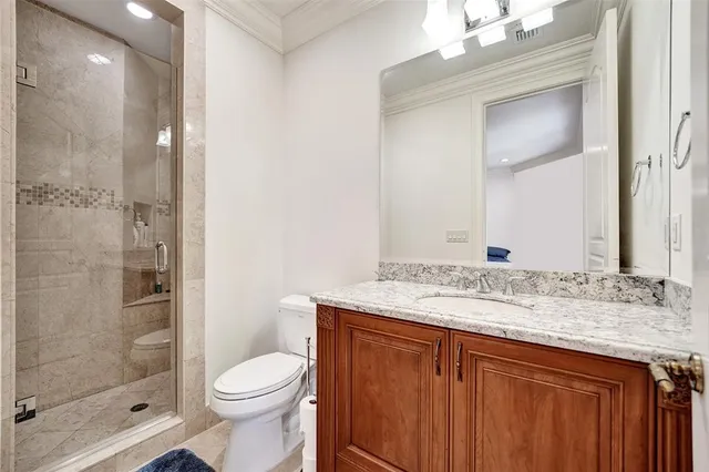 $6,199,000 | 642 Palm Drive, Hallandale Beach, FL 33009