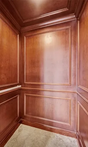 $6,199,000 | 642 Palm Drive, Hallandale Beach, FL 33009