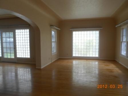1440 F Street Reedley, CA 93654 - Photo 3 of 7