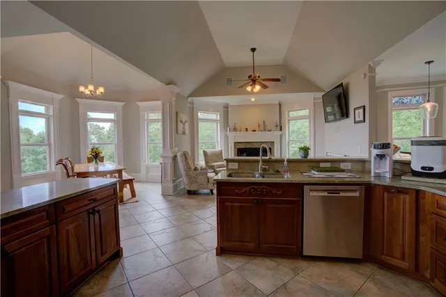 $720,000 | 88 Sequoyah Court, Cedartown, GA 30125