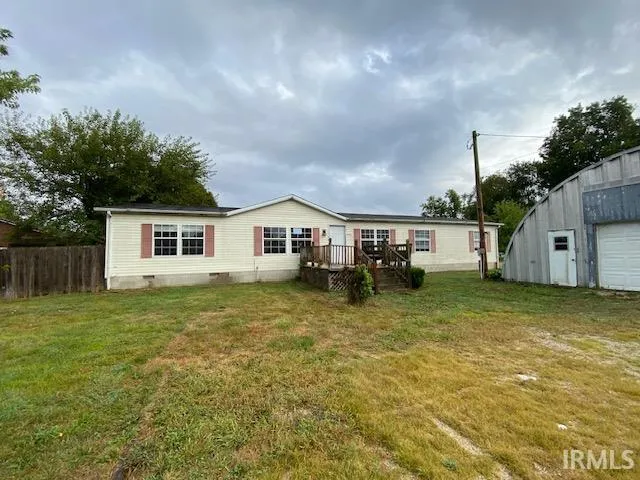 $68,400 | 9951 East McKinley Street, Otwell, IN 47564