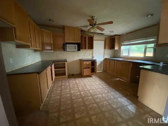 $68,400 | 9951 East McKinley Street, Otwell, IN 47564