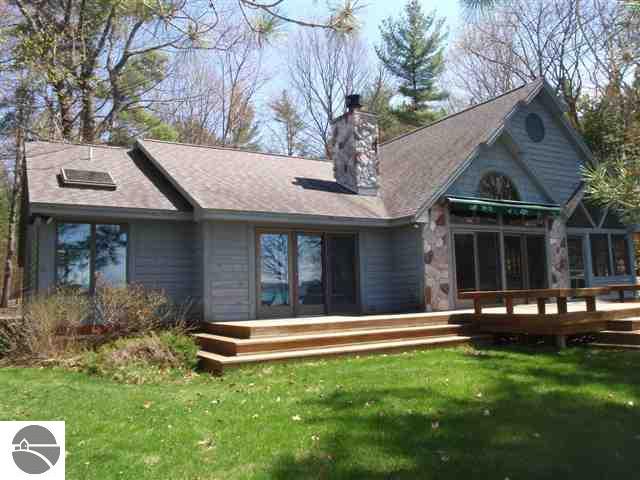 8499 Skegemog Point Road Williamsburg, MI 49690 - Photo 2 of 14 1712770-1.JPG