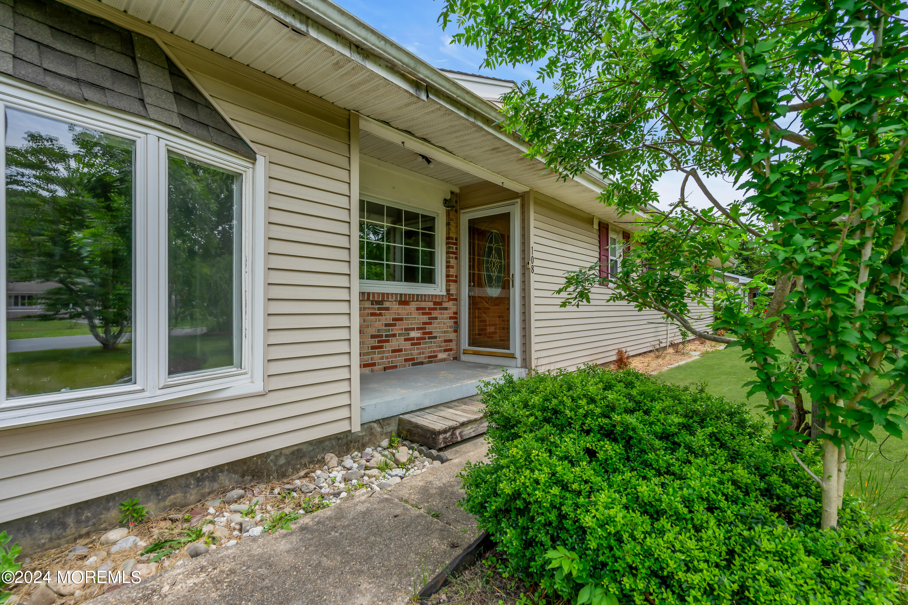 108 Jericho Road Tuckerton, NJ 08087 - Photo 3 of 24 a view of a house with a yard