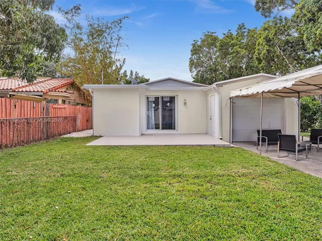 $4,500 | 1459 Rodman Street, Hollywood, FL 33020