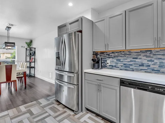 $4,500 | 1459 Rodman Street, Hollywood, FL 33020