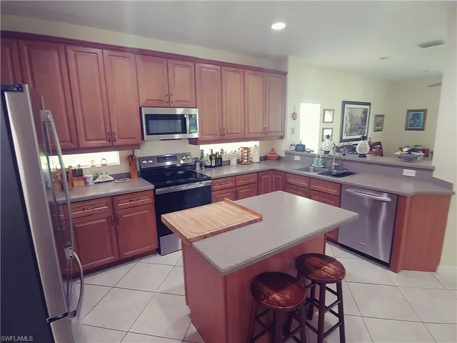 $499,900 | 1646 Birdie Drive, Naples, FL 34120