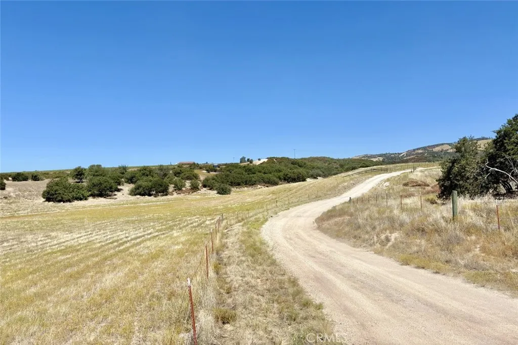 22 Martinez Road King City, CA 93930 - Photo 7 of 25 Gallery Image 7