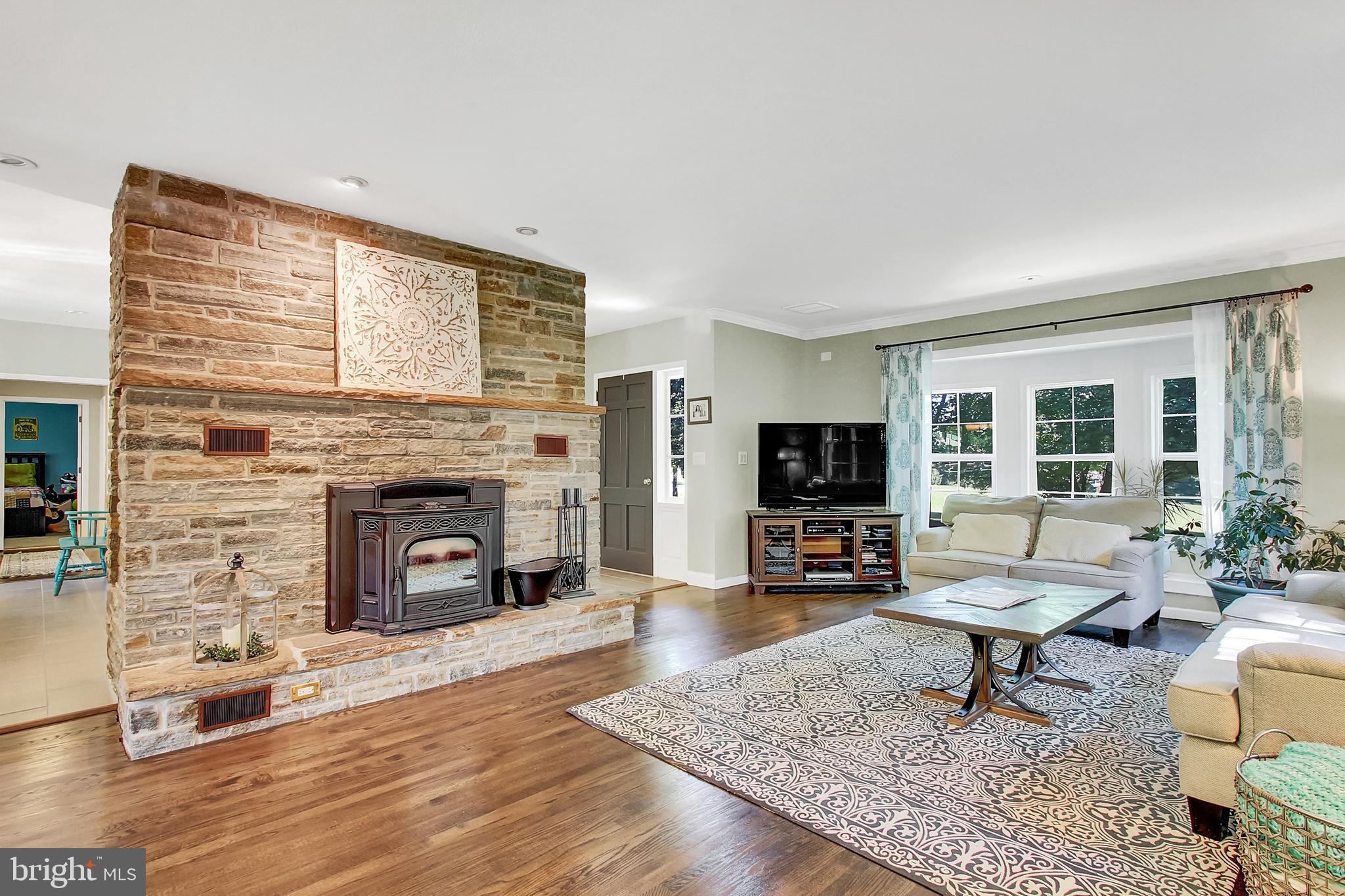 2859 Dublin Road Street, MD 21154 - Photo 3 of 28 Gallery Image 3
