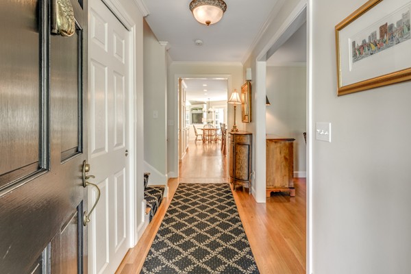 5 Bowser Road Lexington, MA 02420 - Photo 2 of 23