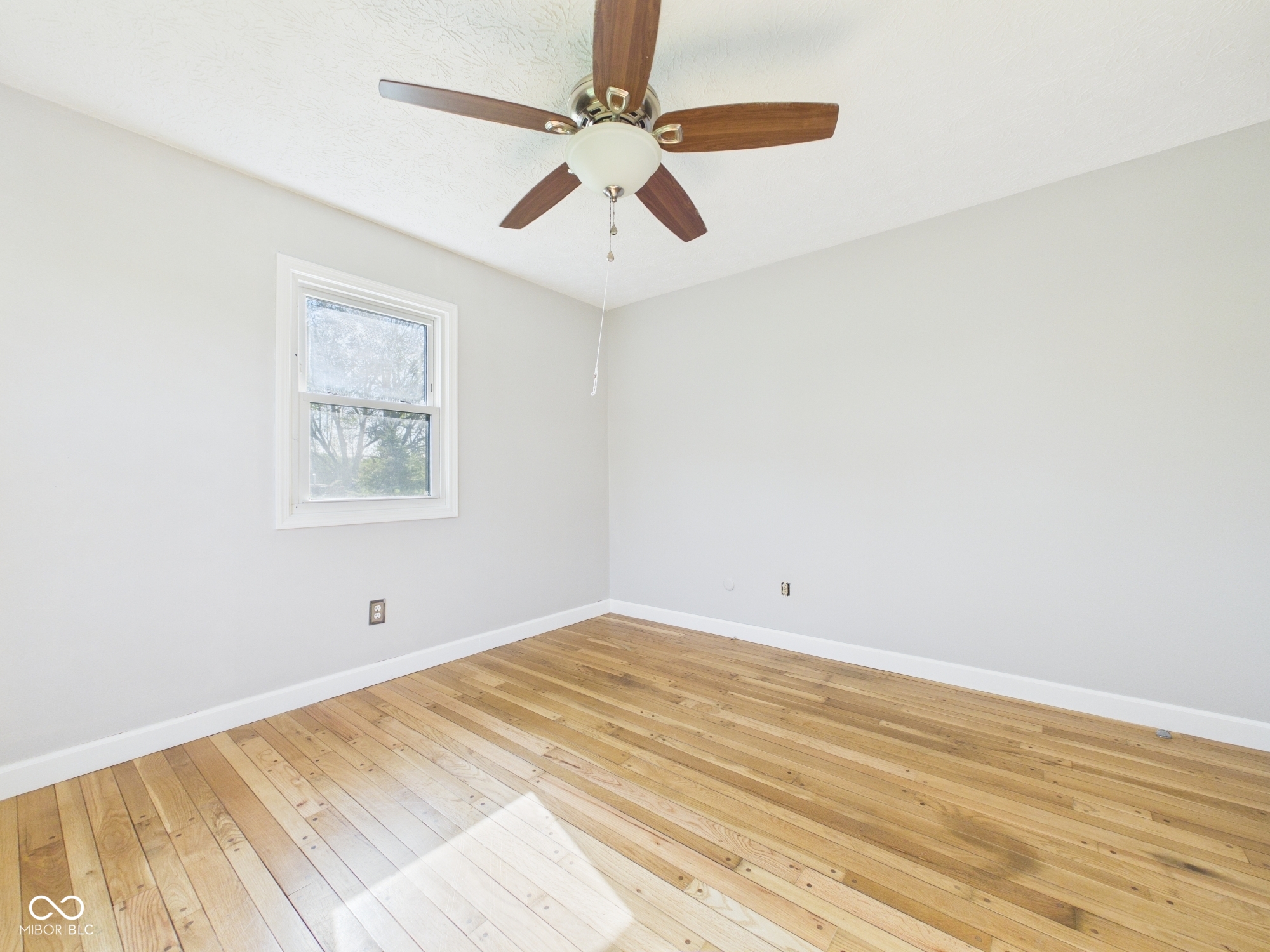 2951 East Cross Street Anderson, IN 46012 - Photo 35 of 61