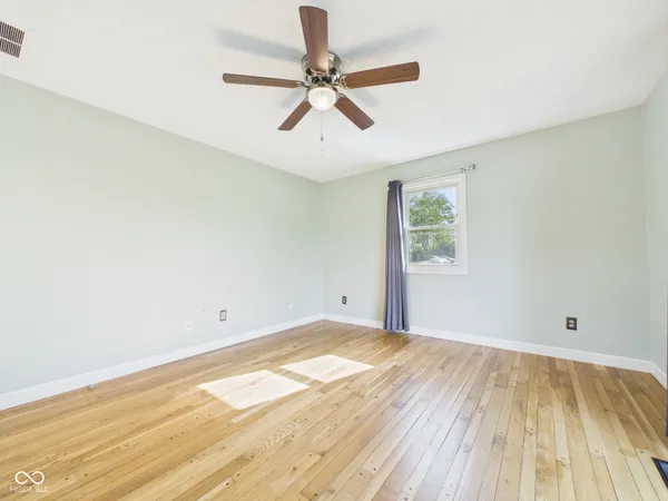 $415,000 | 2951 East Cross Street, Anderson, IN 46012
