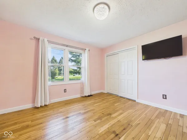 $415,000 | 2951 East Cross Street, Anderson, IN 46012