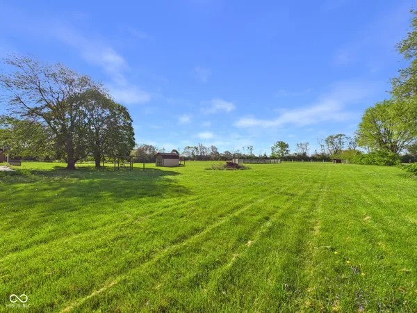 $415,000 | 2951 East Cross Street, Anderson, IN 46012